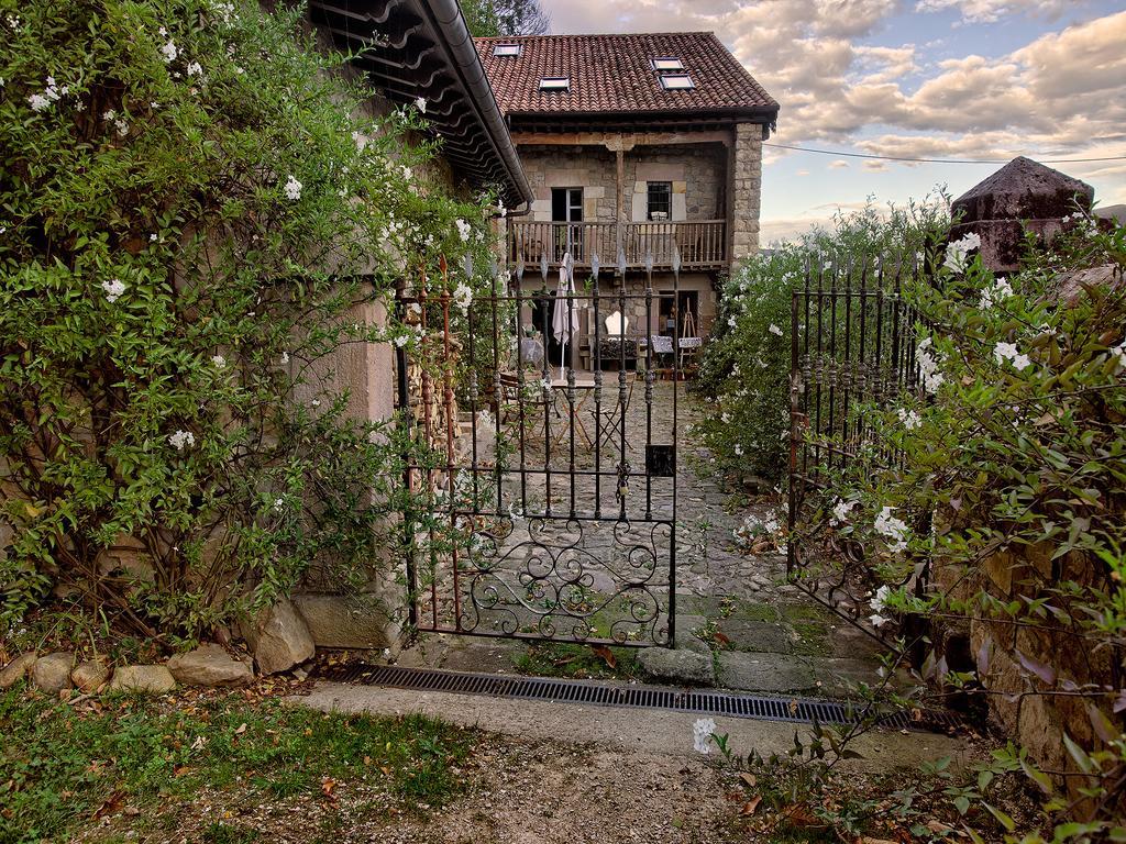 La Curva De María Casa de hóspedes Terán Exterior foto